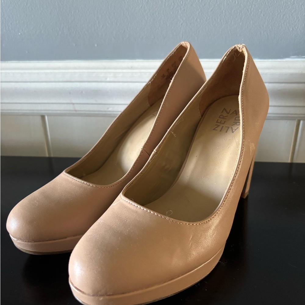 Naturalizer Blush Heels
